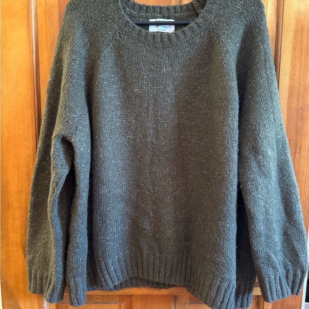 Women’s Green Old Navy Sweater